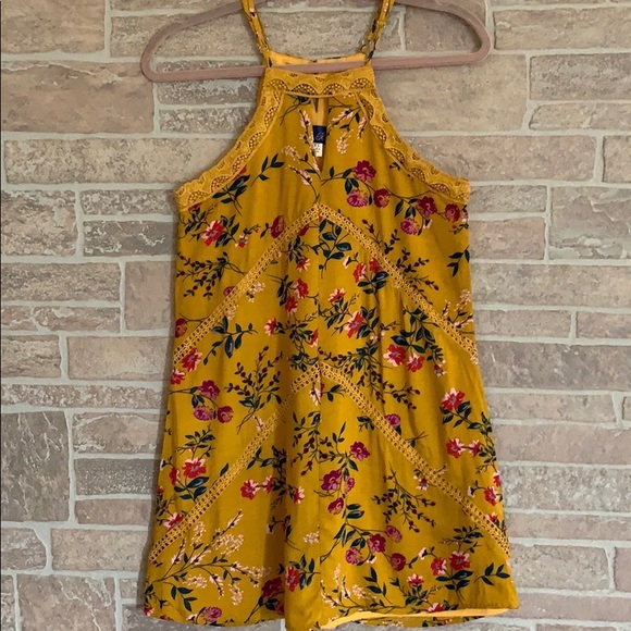 Francesca's Collections Dresses & Skirts - ✨HP✨Francesca’s Floral Dress